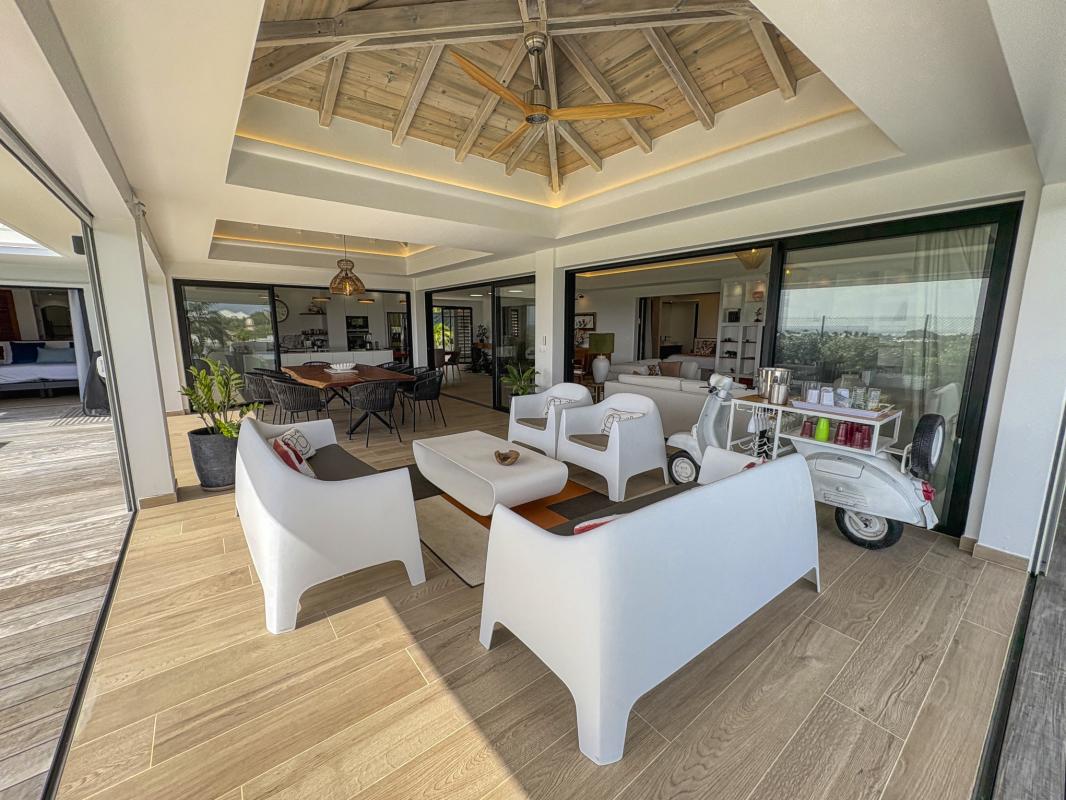 8.Location villa piscine Saint François Guadeloupe_terrasse